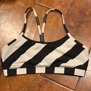 Lululemon Flow Y Bra